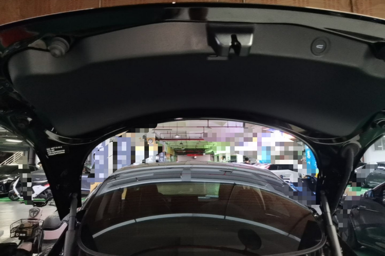 Tesla Model 3 2026 immagine di auto #19