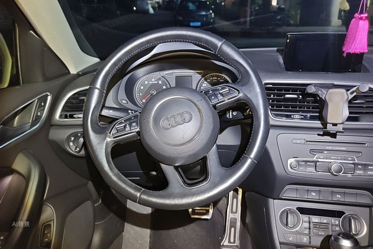 Audi Q3 2017 #12 Audi Q3 2017 car image #12