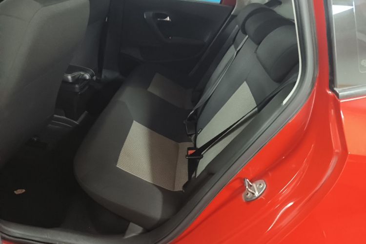 Volkswagen Polo 2018 #13 Volkswagen Polo 2018 car image #13