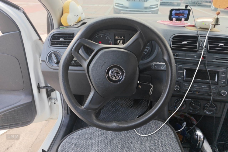 Volkswagen Polo 2019 #12 Volkswagen Polo 2019 car image #12