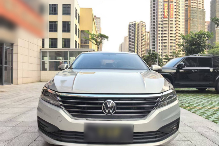 Volkswagen Lavida 2021 car image #3