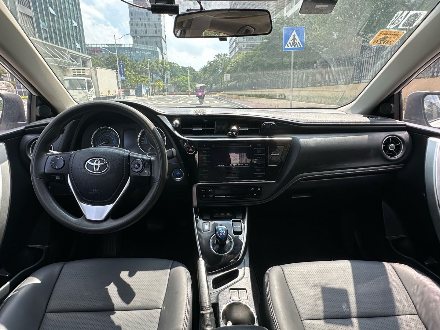 Toyota Corolla 2018 #10 Toyota Corolla 2018 car image #10