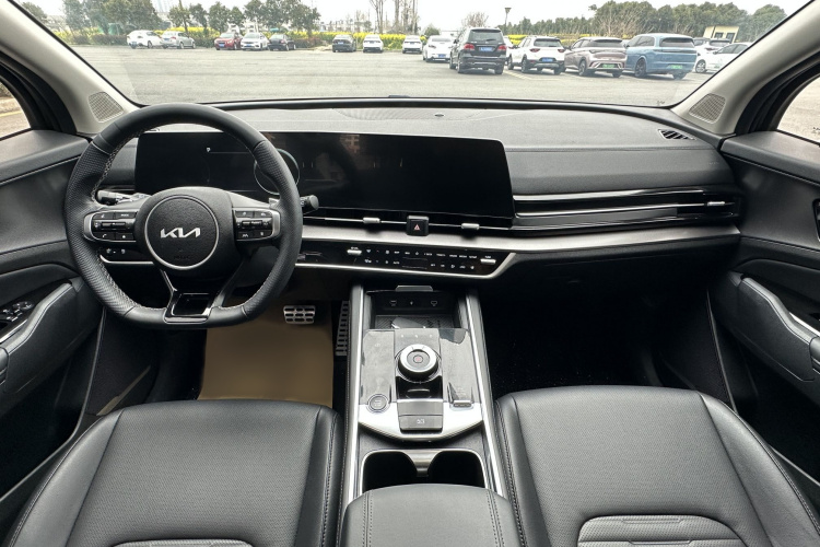 起亚 狮铂拓界 2022 汽车图片 #12