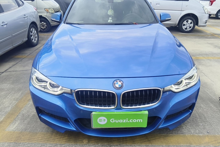 BMW 3 Series 2018 car image #3