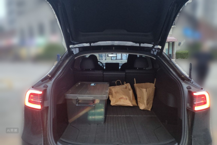 Tesla Model Y 2023 #21 Tesla Model Y 2023 car image #21