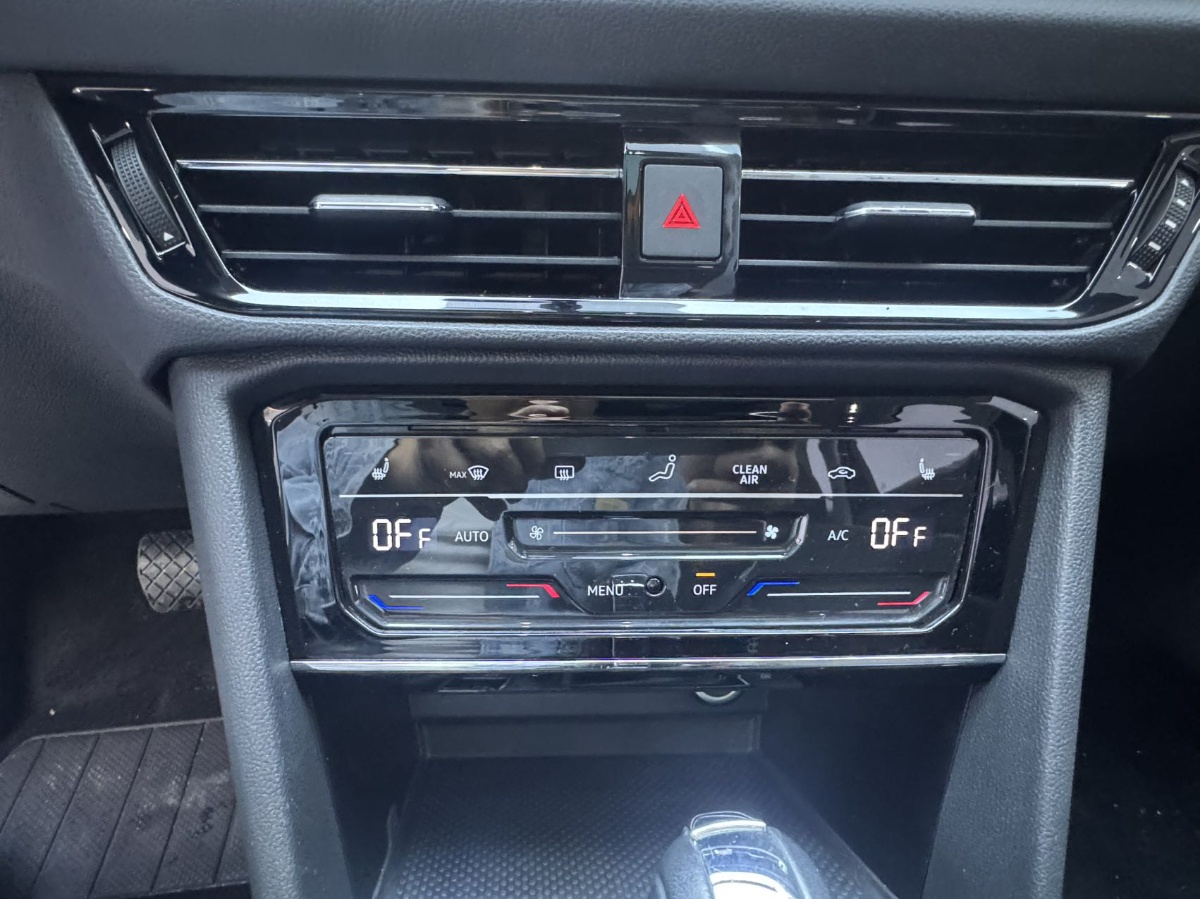 Volkswagen Tharu 2022 car image #9
