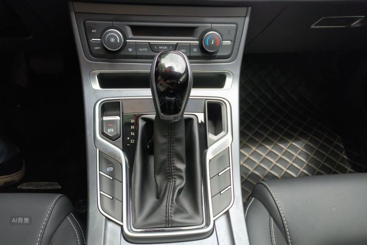 GEELY Emgrand 2021 car image #16
