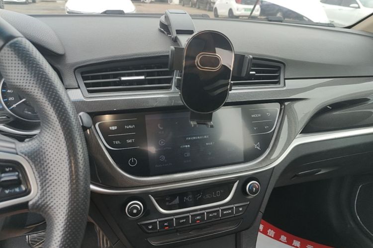GEELY Emgrand 2016 #17 GEELY Emgrand 2016 car image #17