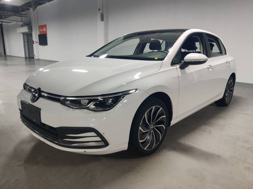 Volkswagen Golf 2022 car image 