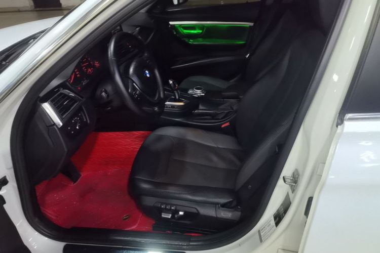BMW 3 Series 2016 #15 BMW 3 Series 2016 car image #15