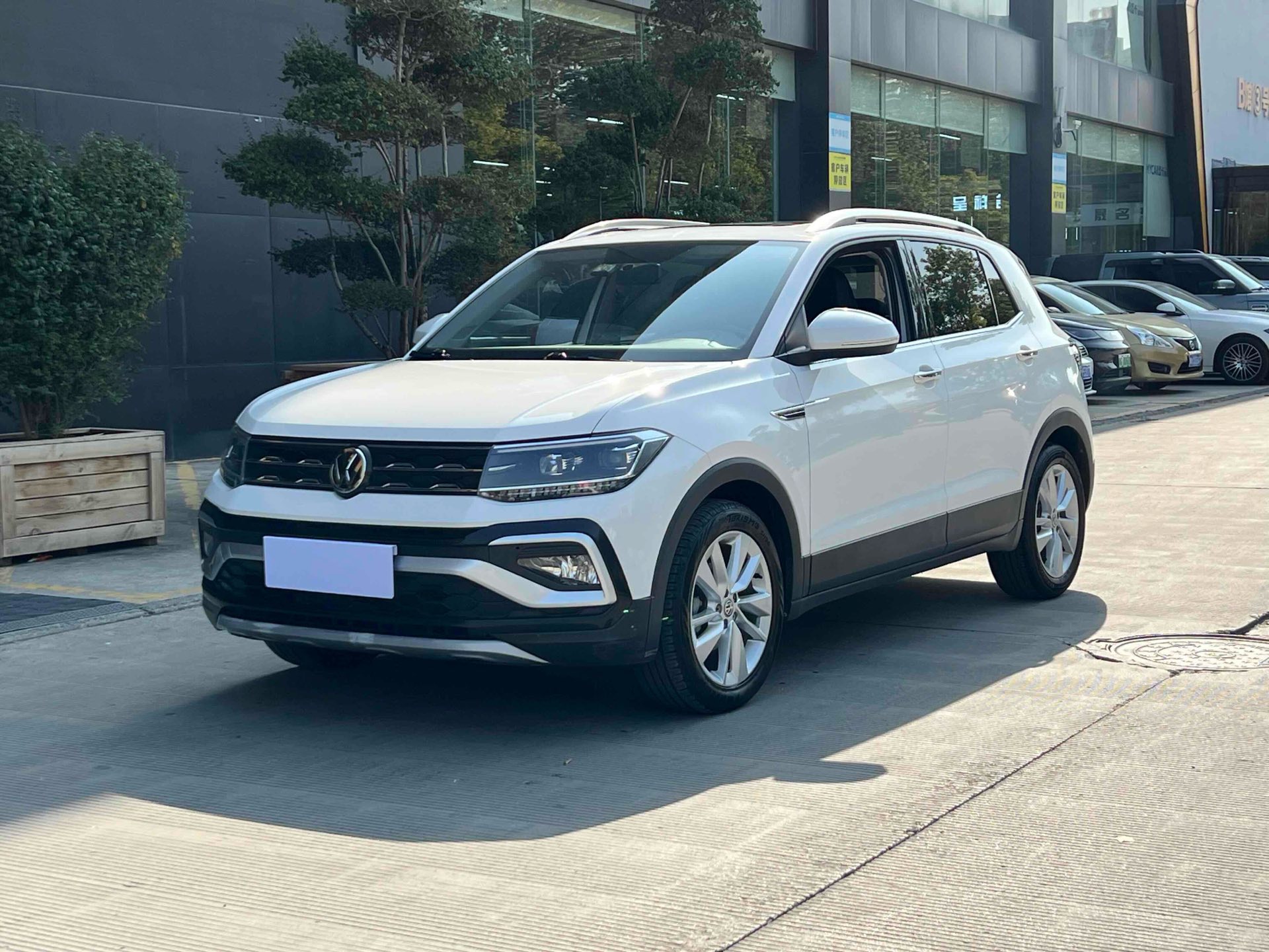 Volkswagen T-Cross 2020 Volkswagen T-Cross 2020 car image