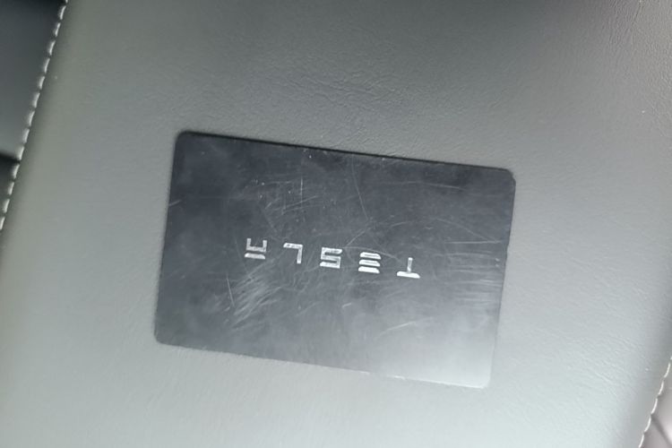 Tesla Model 3 2021 #14 Tesla Model 3 2021 car image #14