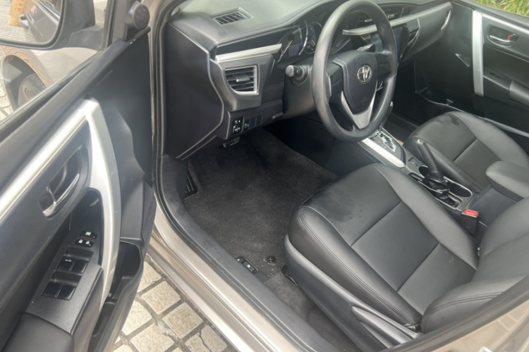 Toyota Corolla 2018 #10 Toyota Corolla 2018 car image #10