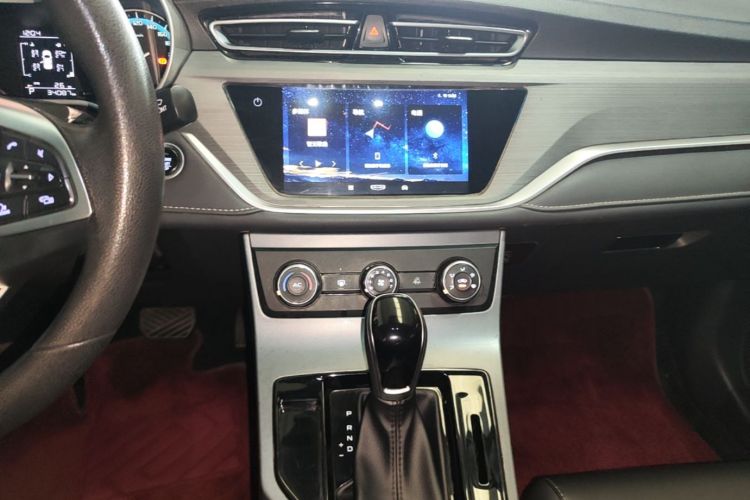 GEELY Emgrand 2021 car image #13