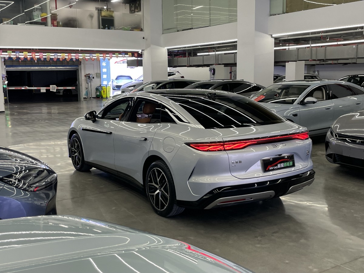 BYD HanL 2025 #3 BYD HanL 2025 صورة سيارة #3