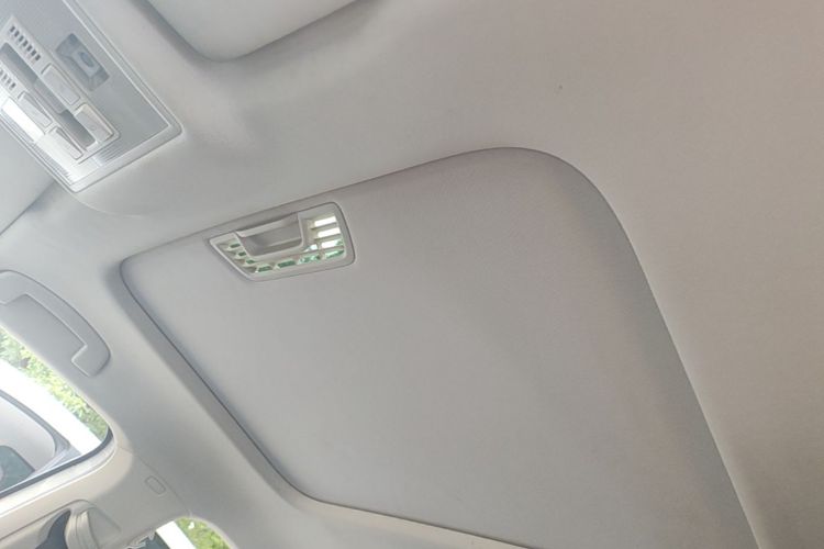 Volkswagen Lavida 2019 car image #19