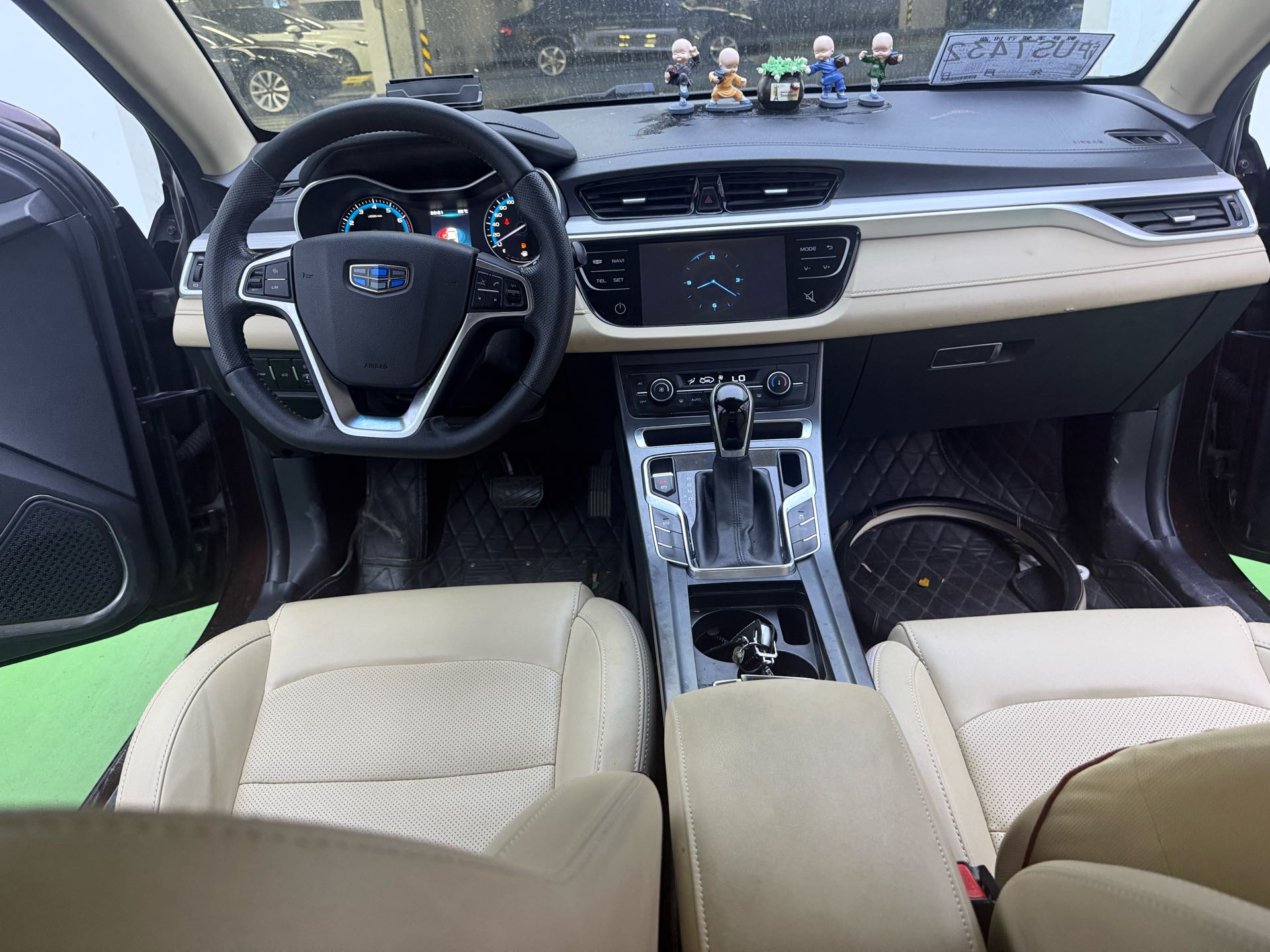 GEELY Emgrand 2018 #9 GEELY Emgrand 2018 صورة سيارة #9