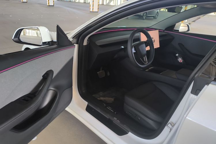 Tesla Model 3 2025 #12 Tesla Model 3 2025 car image #12