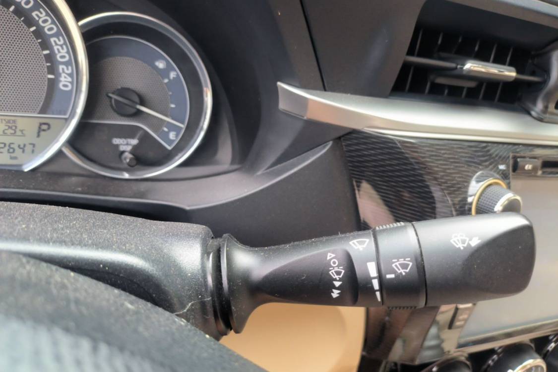 Toyota Corolla 2017 #30 Toyota Corolla 2017 car image #30