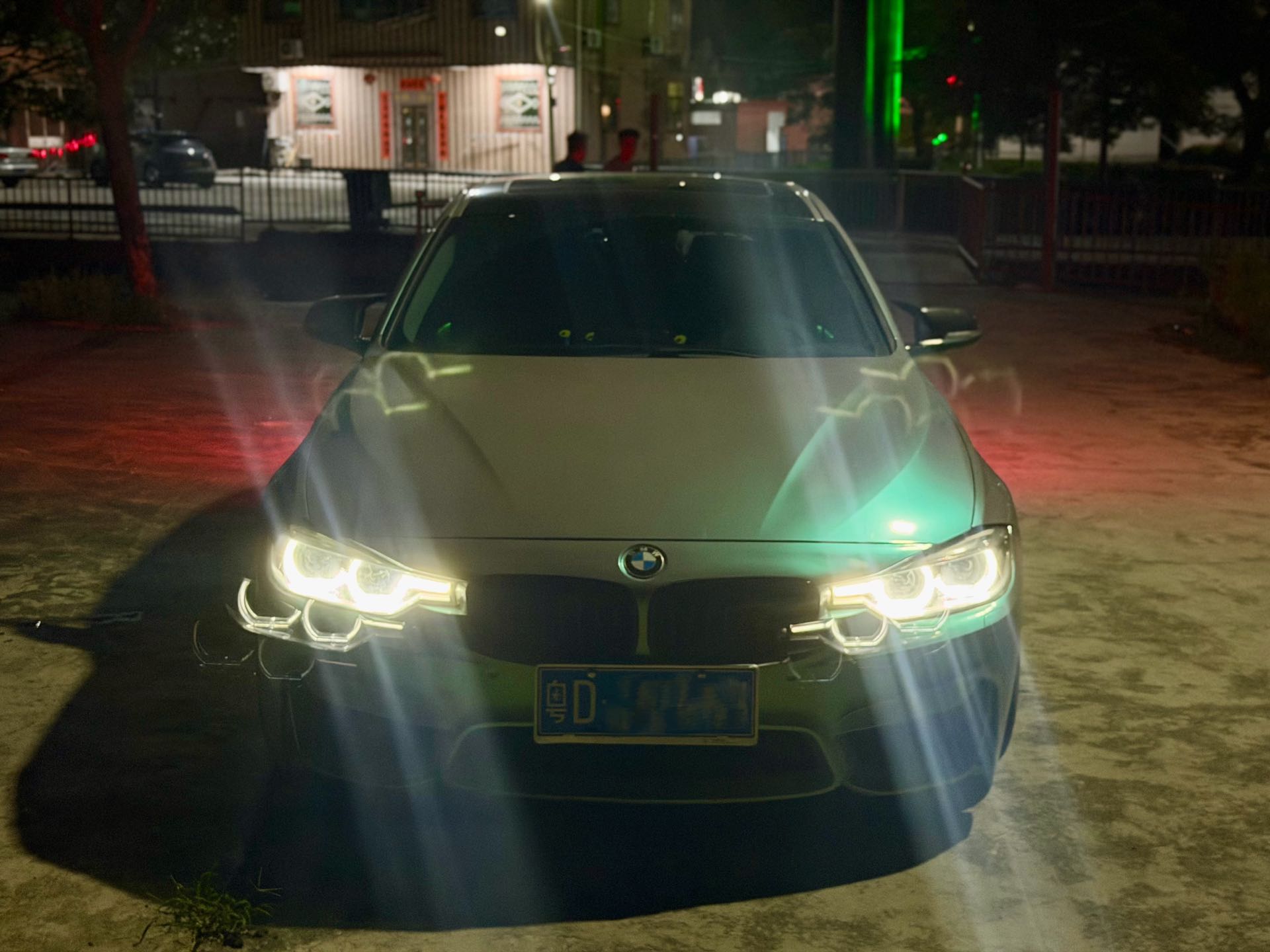 BMW 3 Series 2017 #2 BMW 3 Series 2017 car image #2