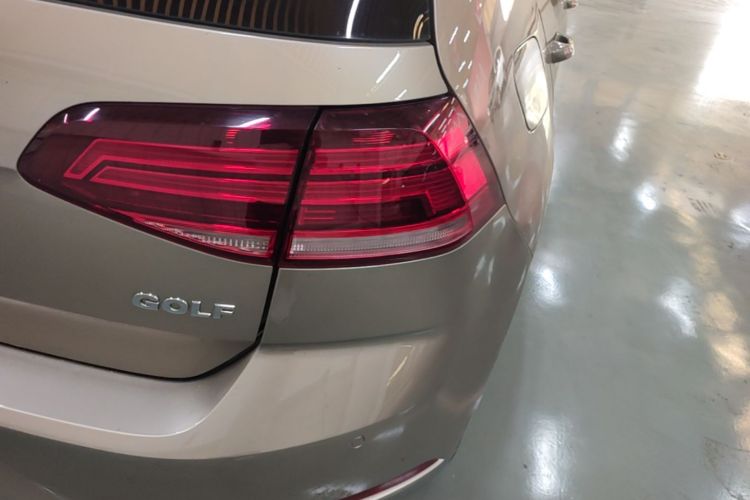 Volkswagen Golf 2019 #8 Volkswagen Golf 2019 car image #8