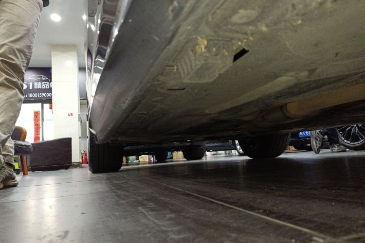 BMW 3 Series GT 2019 car image #26