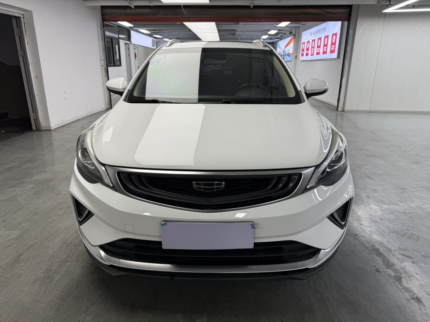 GEELY Emgrand GS 2019 صورة سيارة #2