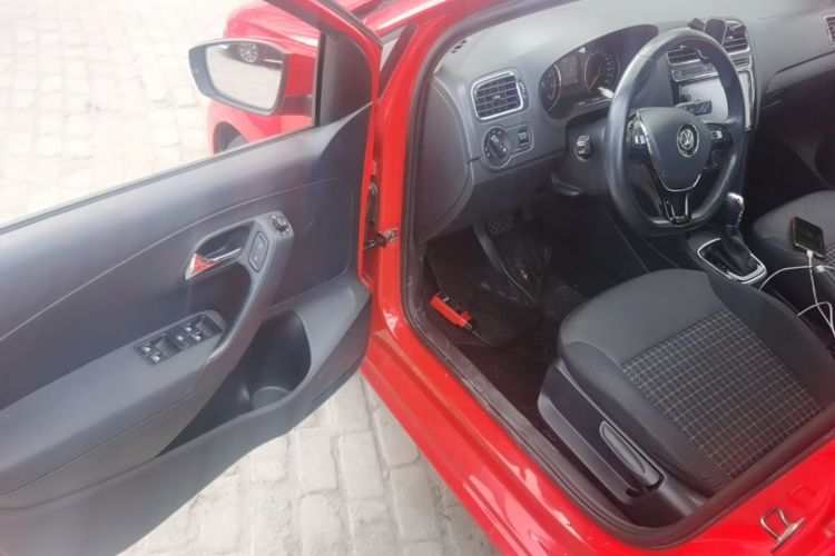 Volkswagen Polo 2018 #16 Volkswagen Polo 2018 car image #16
