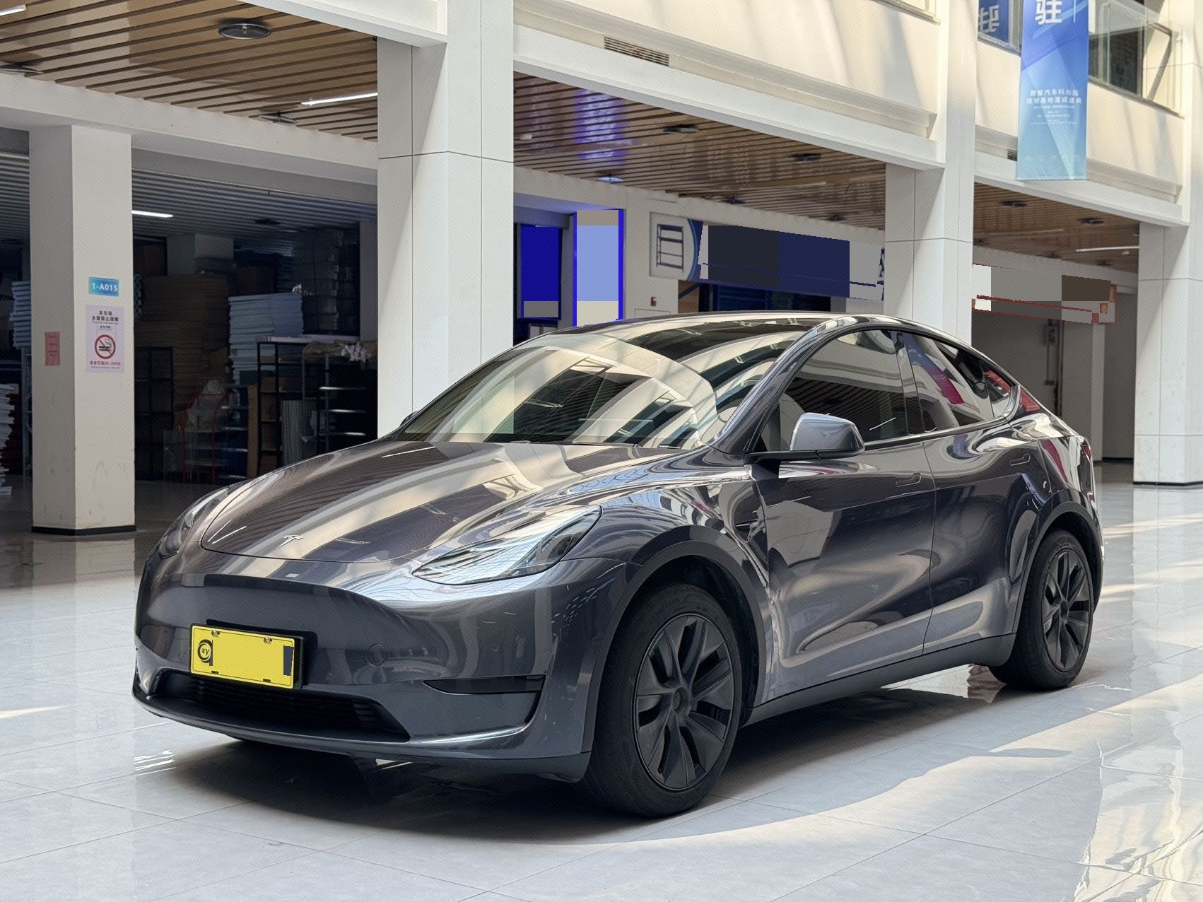Tesla Model Y 2023 Tesla Model Y 2023 car image
