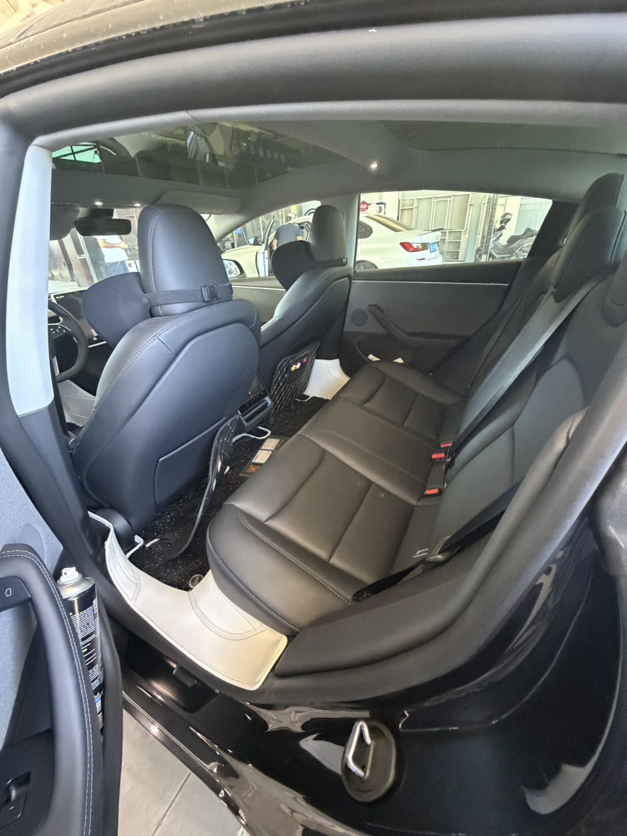 Tesla Model 3 2025 car image #5