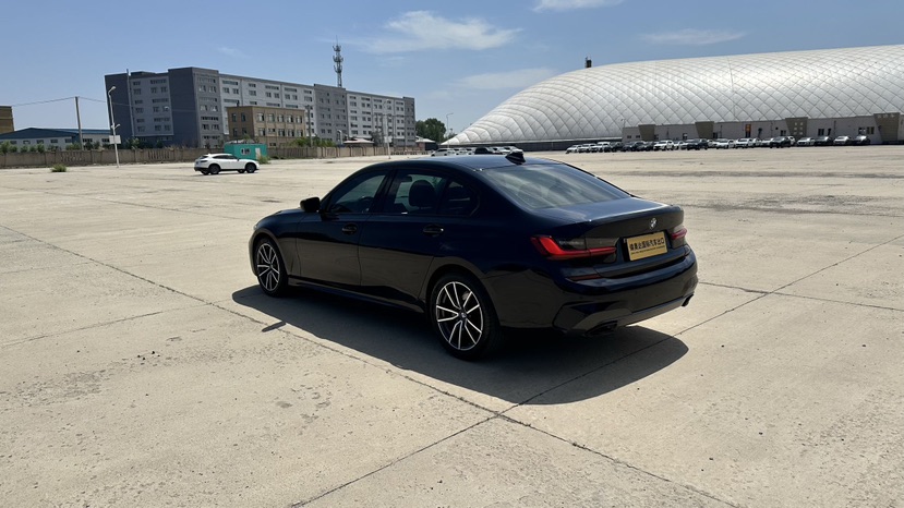 BMW 3 Series 2022 car image #6