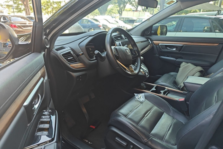 Honda CR-V 2019 #15 Honda CR-V 2019 car image #15