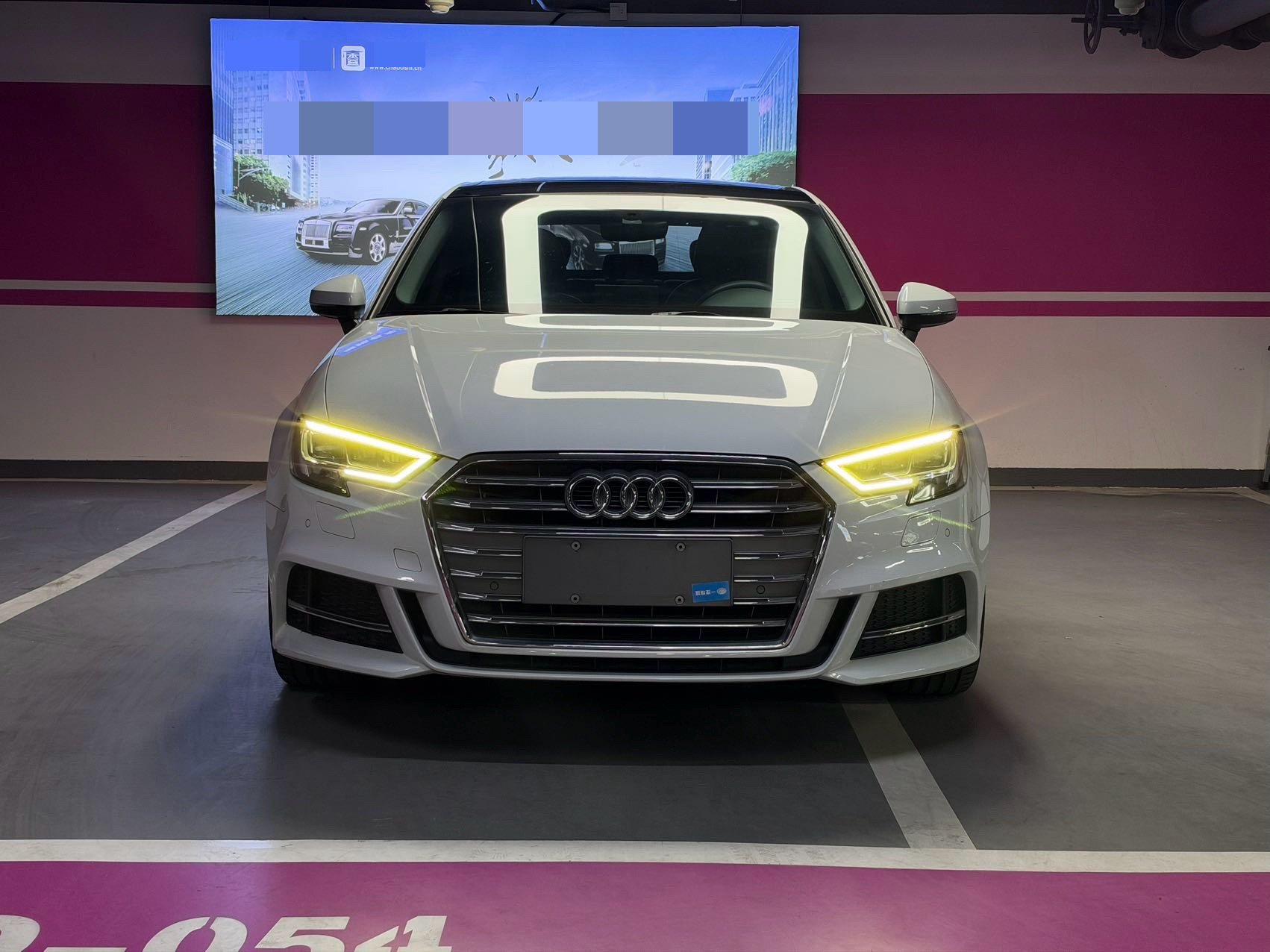 2020 car image #2