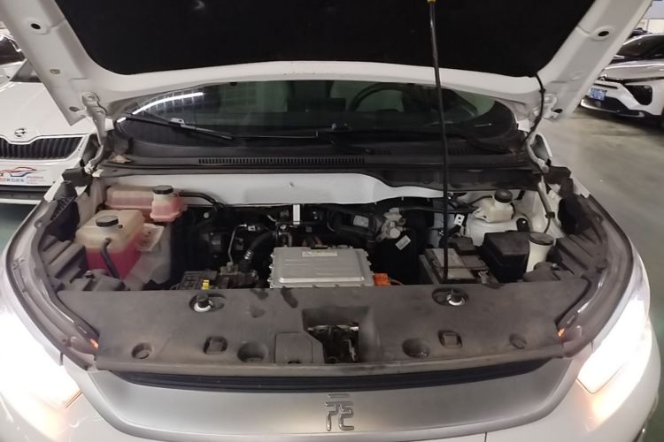 BYD Yuan Pro 2021 immagine di auto #22