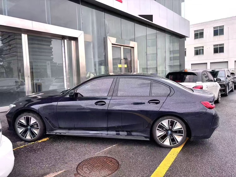 BMW i3 2024 #4 BMW i3 2024 car image #4