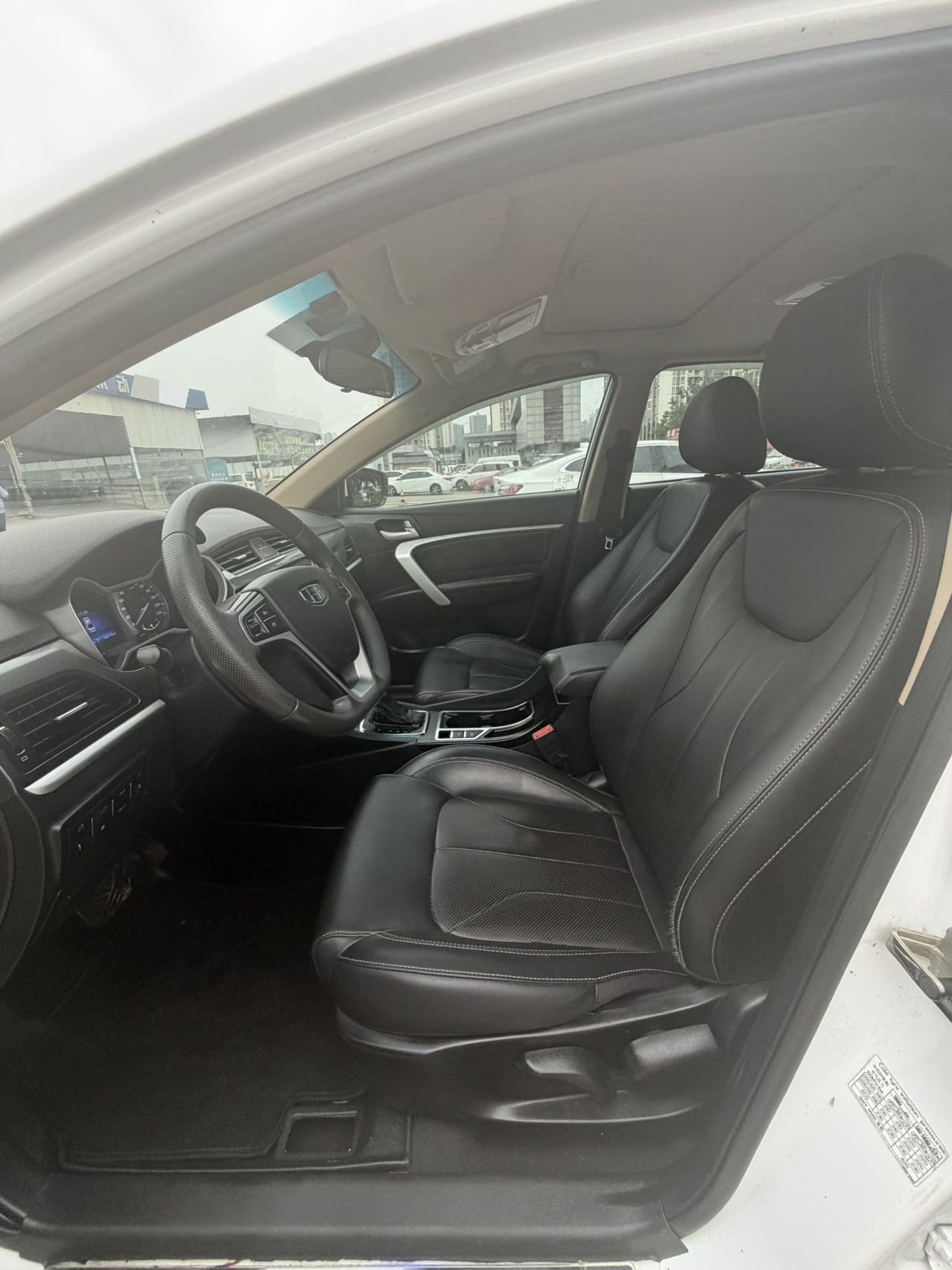 GEELY Emgrand 2017 #8 GEELY Emgrand 2017 car image #8