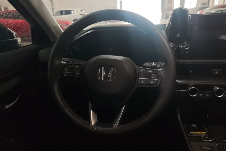 Honda CR-V 2024 car image #11