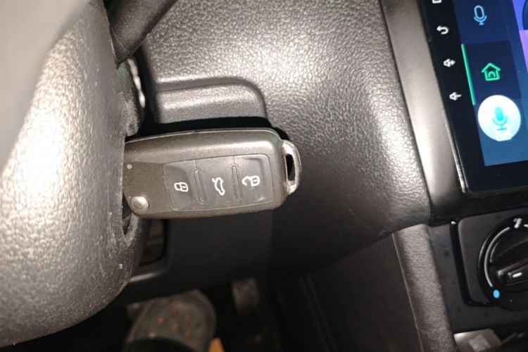 Volkswagen Polo 2019 #9 Volkswagen Polo 2019 car image #9
