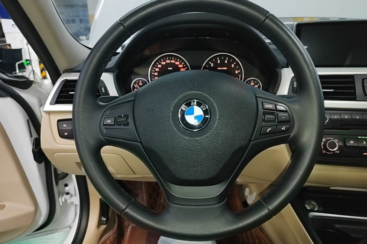 BMW 3 Series 2017 #11 BMW 3 Series 2017 imagem de carro #11