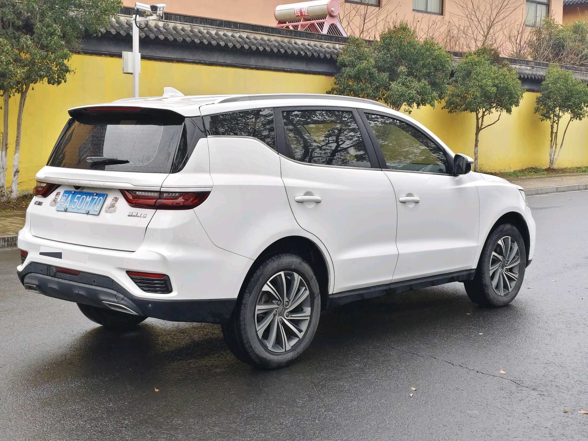 GEELY Vision X6 2020 car image #8