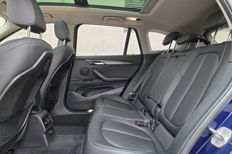 BMW X1 2018 #11 BMW X1 2018 car image #11
