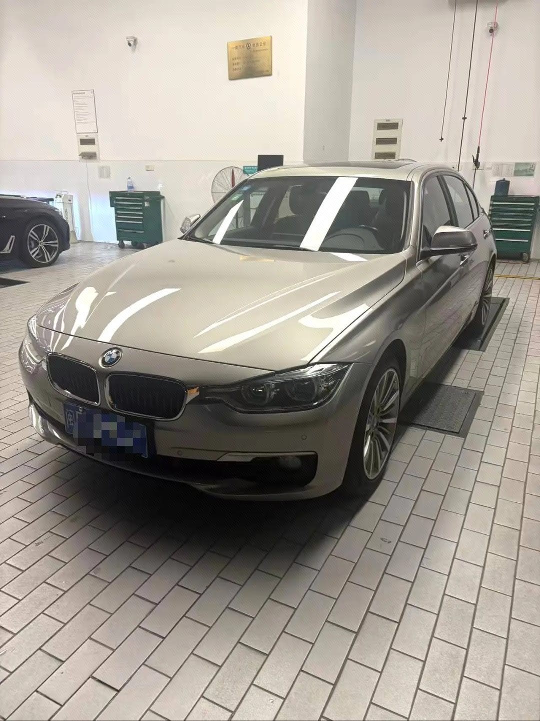 2019 2019 car image