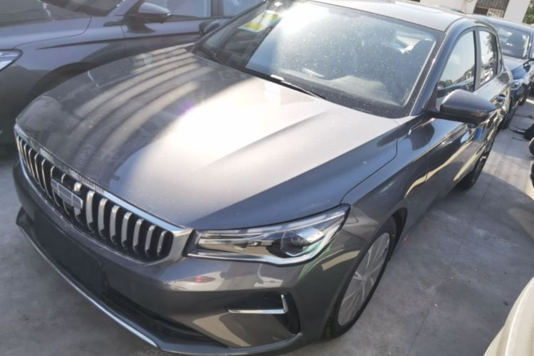 GEELY Emgrand 2026 car image #2