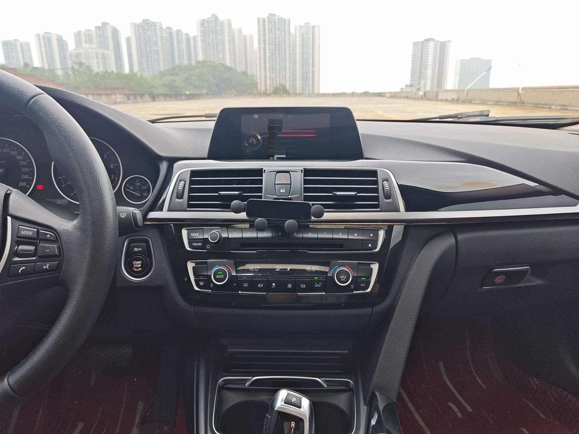 BMW 3 Series 2016 car image #9
