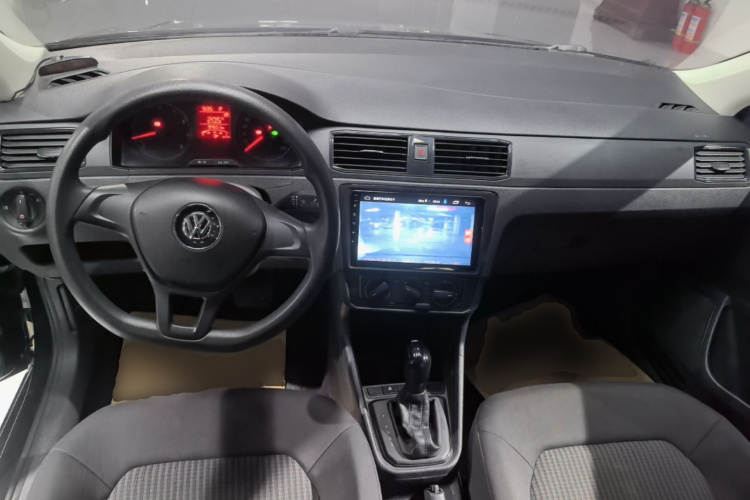 Volkswagen Santana 2021 immagine di auto #10