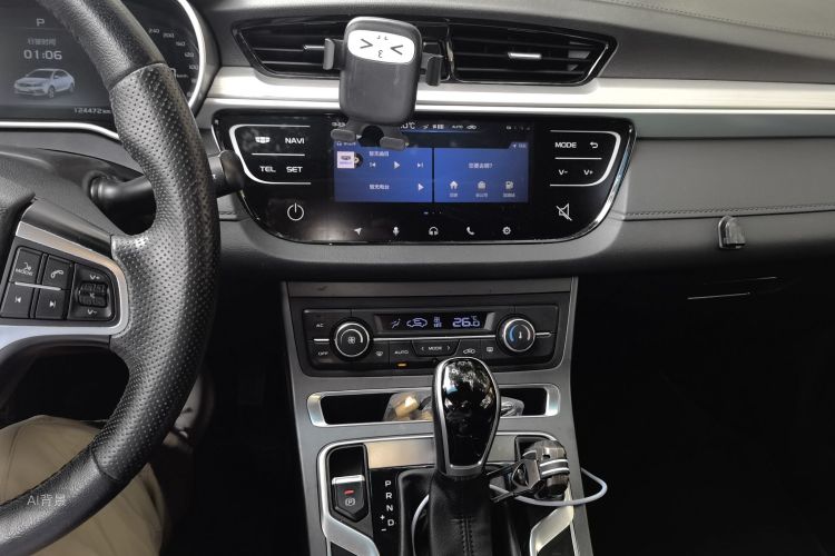 GEELY Emgrand 2018 #15 GEELY Emgrand 2018 car image #15