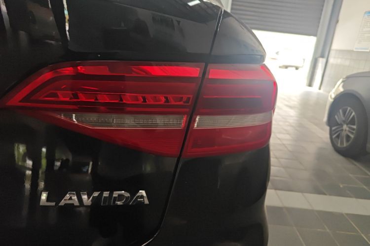 Volkswagen Lavida 2018 #8 Volkswagen Lavida 2018 car image #8