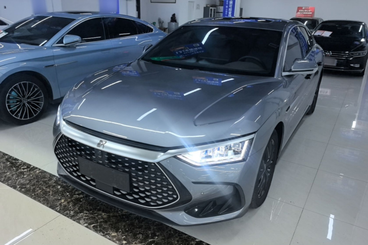 BYD Han 2024 car image #2