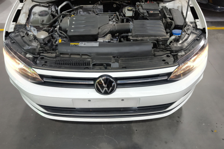 Volkswagen Polo 2022 صورة سيارة #20