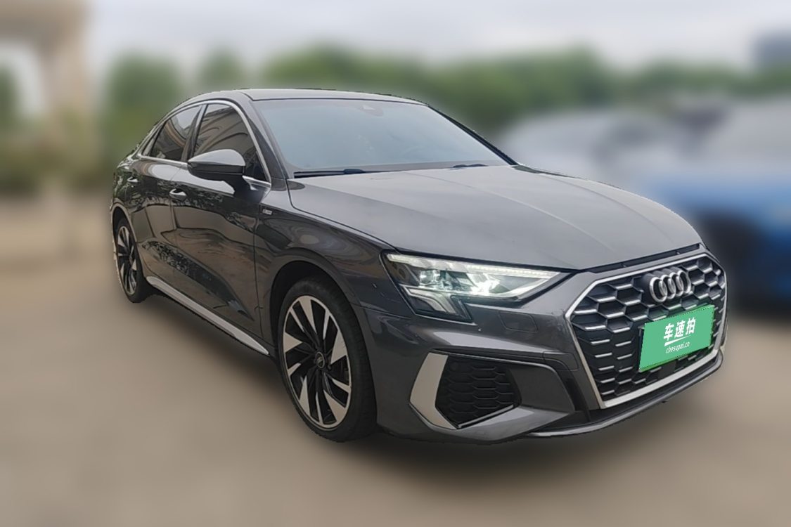Audi A3 2023 immagine di auto #2